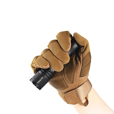 Acebeam Defender P16 1800 Lümen Taktik LED El Feneri – Uzun Menzilli, USB-C Bataryalı