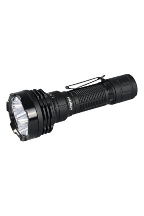 Acebeam P18 Dört LED’li 5000 Lümen Uzun Menzilli Taktik El Feneri