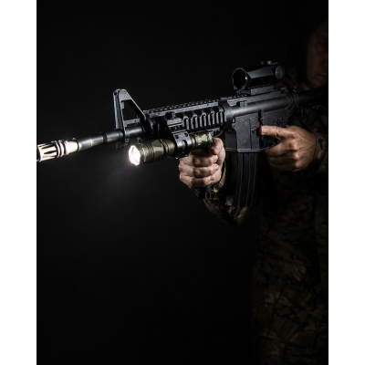 Armytek Dobermann Pro (Warm Light) Taktik El Feneri-  Yeşil