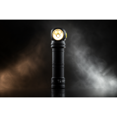 Armytek Wizard C2 Pro Max LR (Warm Light) Şarjlı Profesyonel LED Uzun Menzilli El Feneri
